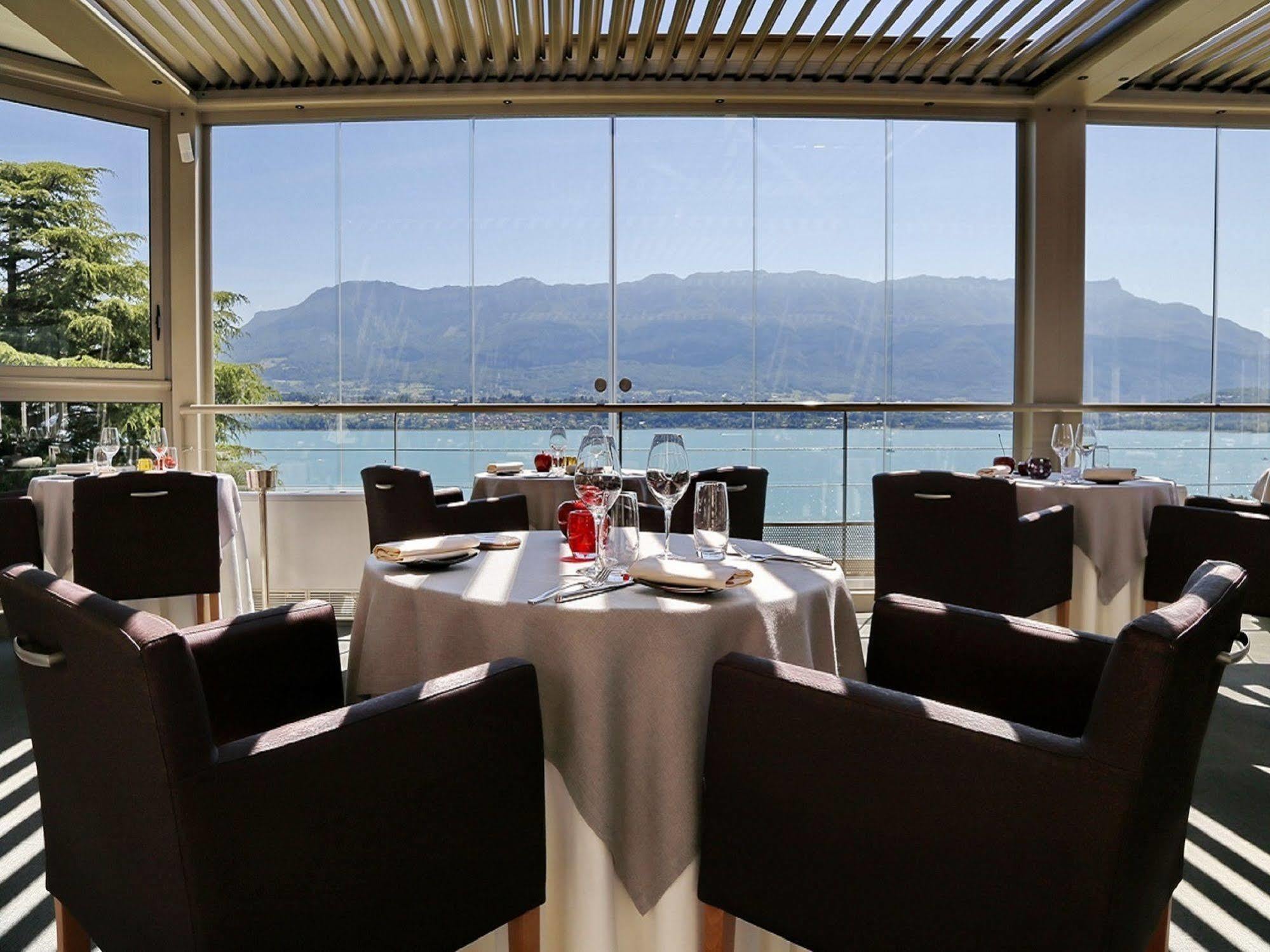 Hotel Ombremont Jean-Pierre Jacob Le Bourget-du-Lac Exteriör bild