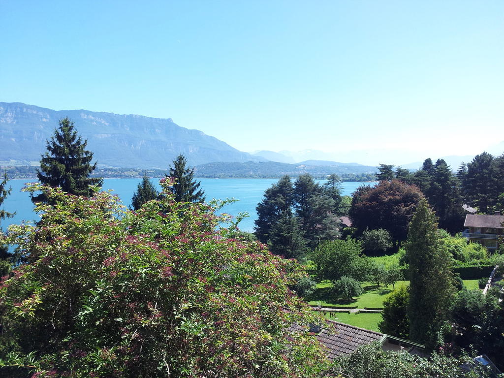 Hotel Ombremont Jean-Pierre Jacob Le Bourget-du-Lac Exteriör bild